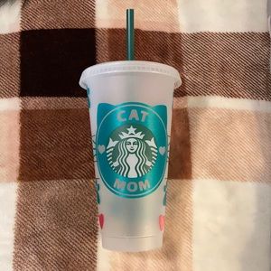 🌟JUST LISTED🌟 “Cat Mom” Reusable Starbucks Cup